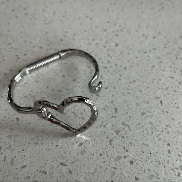 Geometric Heart Open Cuff Bracelet - Picture 4 of 9